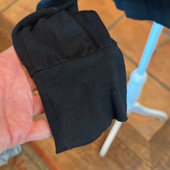 Bird & Vine Black and Tan Zebra Print Long Sleeved Tee, size S - Picture 6 of 8